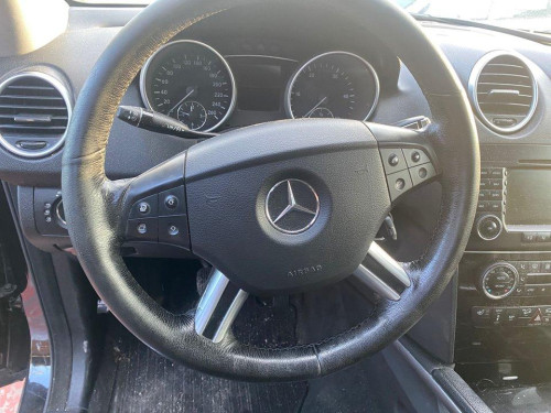  MERCEDES-BENZ CLASE ML (BM 164) 