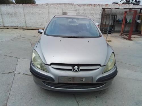 PEUGEOT 307 (S1)(04.2001) — vehículo donante para recambios 