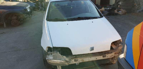  FIAT I PUNTO (176) BERLINA 