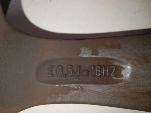  LLANTA, TOYOTA, AURIS (E18) 