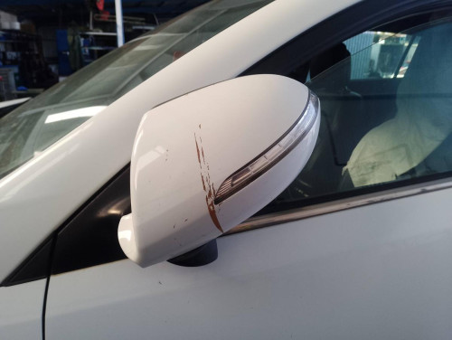 RETROVISOR IZQUIERDO Kia SPORTAGE (QL) 