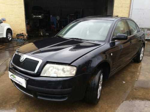  SKODA SUPERB (3U4) 