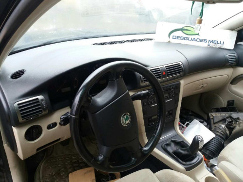  SKODA SUPERB (3U4) 