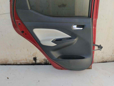 GUARNECIDO PUERTA TRASERA IZQUIERDA