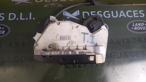 CERRADURA PUERTA TRASERA IZQUIERDA Volkswagen GOLF VI (5K1)(10.2008) 
