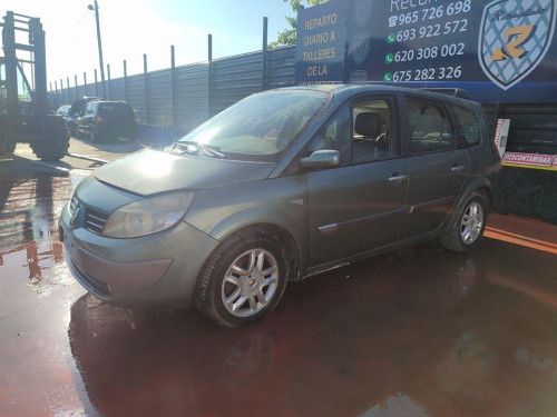 RENAULT SCENIC II (JM) — vehículo donante para recambios 