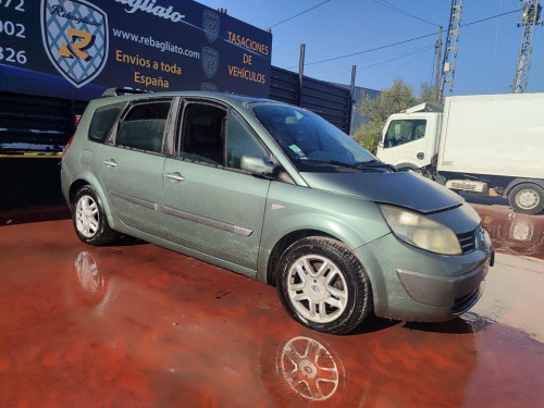 RENAULT SCENIC II (JM) — vehículo donante para recambios 