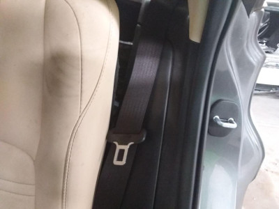 CINTURON SEGURIDAD TRASERO IZQUIERDO