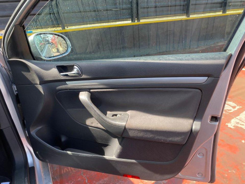  VOLKSWAGEN GOLF V (1K1)(10.2003) 