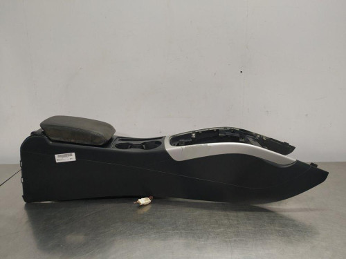  APOYABRAZOS CENTRAL, AUDI, A4 AVANT (8K5) 