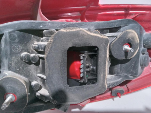  PILOTO TRASERO IZQUIERDO, OPEL, CORSA D 