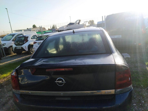  OPEL VECTRA C BERLINA 