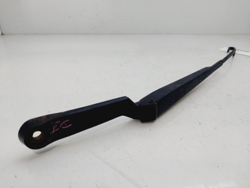 BRAZO LIMPIA DELANTERO IZQUIERDO Volkswagen GOLF IV BERLINA (1J1)(10.1997) 