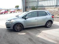 TOYOTA AURIS (E15)