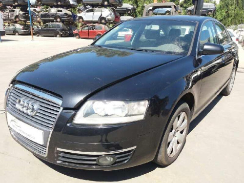  AUDI A6 BERLINA (4F2) 