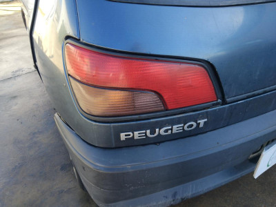 PILOTO TRASERO IZQUIERDO Peugeot 306 3/5 pt. (S1)(06.1996->)