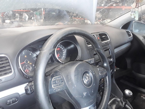 VOLKSWAGEN GOLF VI (5K1)(10.2008) — vehículo donante para recambios 