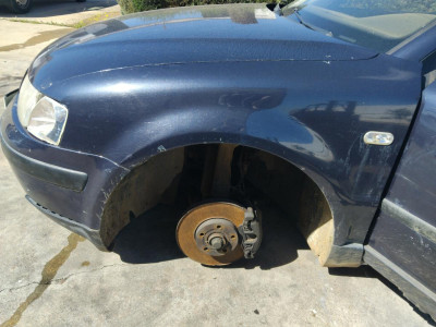 ALETA DELANTERA IZQUIERDA Volkswagen Passat Berlina (3A2)(09.1993->)
