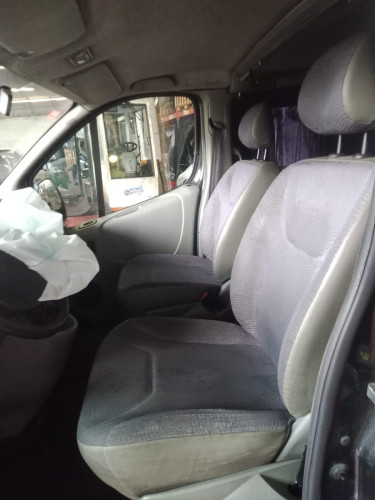  RENAULT TRAFIC II COMBI 