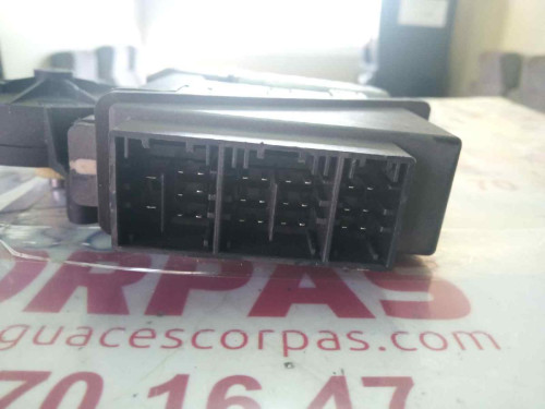  MOTOR ELEVALUNAS DELANTERO DERECHO Volkswagen POLO IV (9N1) 