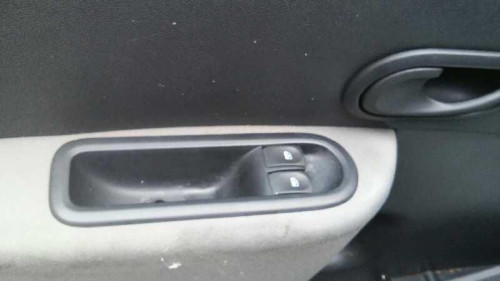  RENAULT CLIO III 