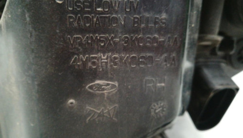  FARO DERECHO FORD FOCUS BERLINA (CAP) 