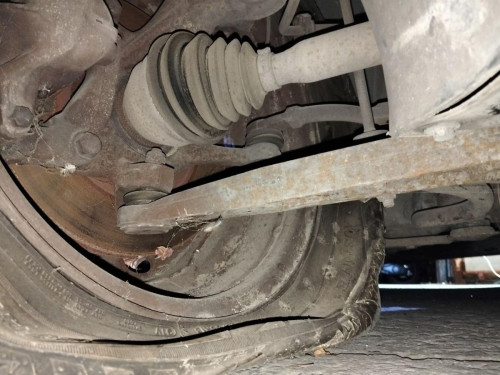 BRAZO SUSPENSION DELANTERO DERECHO RENAULT LAGUNA (B56) 