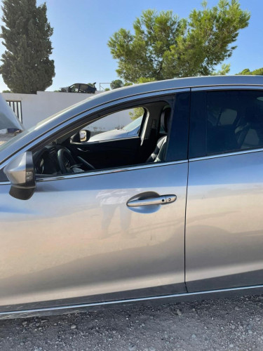 MAZDA 6 BERLINA (GJ) — vehículo donante para recambios 
