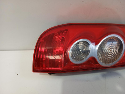 PILOTO TRASERO IZQUIERDO, FORD, FIESTA (CBK)