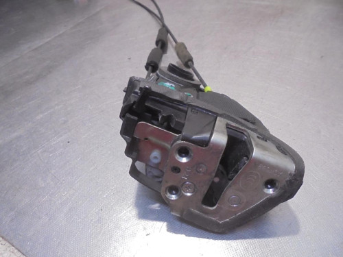 CERRADURA PUERTA TRASERA DERECHA Toyota AVENSIS CROSS SPORT (T27) 