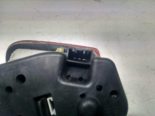  PILOTO TRASERO CENTRAL BMW SERIE 3 TOURING (E46) 