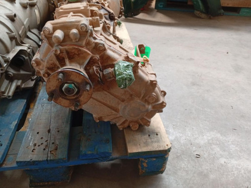 CAJA TRANSFER Toyota HILUX (KUN) 