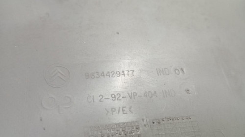 GUARNECIDO PUERTA TRASERA DERECHA Citroen XSARA PICASSO 