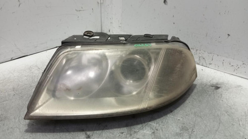 FARO IZQUIERDO Volkswagen PASSAT BERLINA (3B3) 
