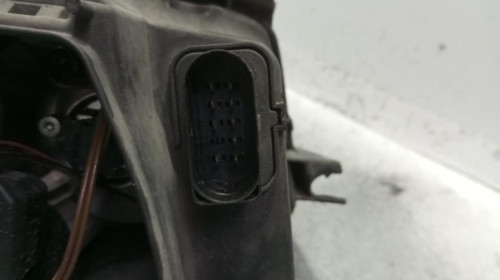 FARO IZQUIERDO Volkswagen PASSAT BERLINA (3B3) 