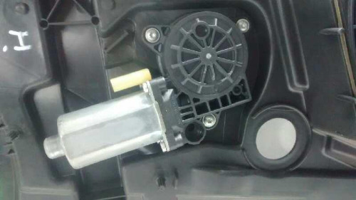  ELEVALUNAS DELANTERO IZQUIERDO FORD FIESTA (CBK) 