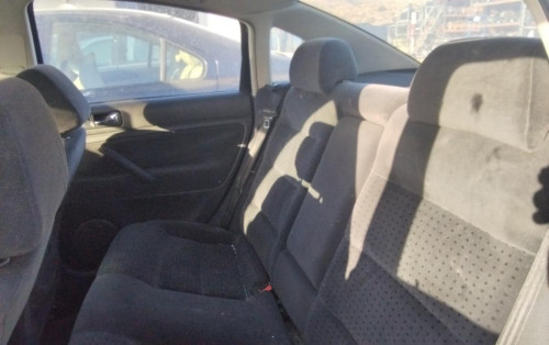  VOLKSWAGEN PASSAT BERLINA (3B2) 
