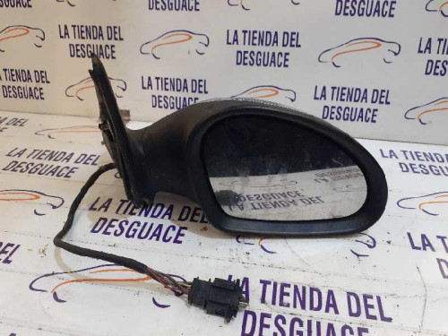  RETROVISOR DERECHO 