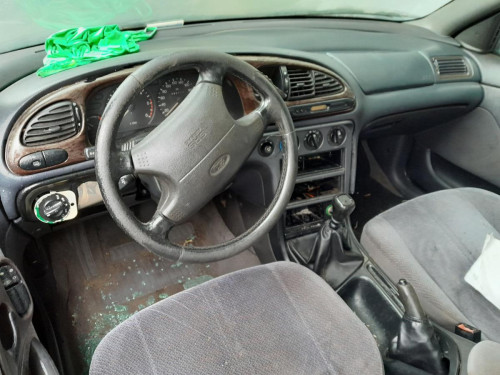 FORD MONDEO BERLINA (GD) — vehículo donante para recambios 