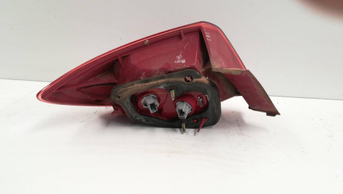  PILOTO TRASERO DERECHO MAZDA 3 BERLINA (BK) 