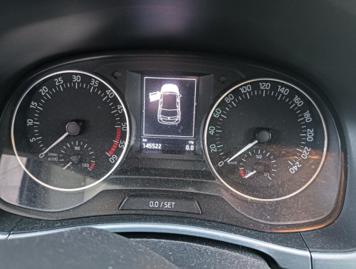 SKODA FABIA (NJ3) — vehículo donante para recambios 