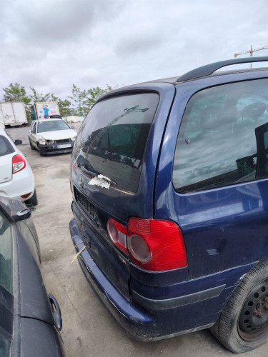 VOLKSWAGEN SHARAN (7M6/7M9) — автомобиль-донор на запчасти 