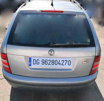 SKODA FABIA COMBI (6Y5)