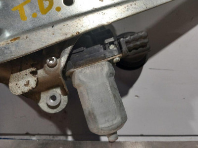 ELEVALUNAS TRASERO DERECHO, TOYOTA, RAV4 (A3)