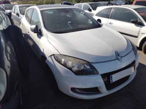 RENAULT MEGANE III BERLINA 5P — автомобиль-донор на запчасти 