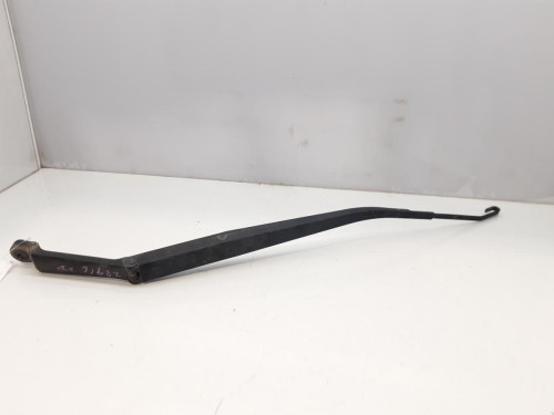 BRAZO LIMPIA DELANTERO DERECHO Hyundai TUCSON (JM) 
