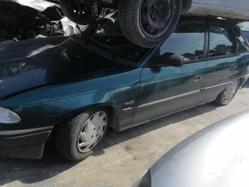 OPEL ASTRA F BERLINA — Donor Vehicle for Used Parts 