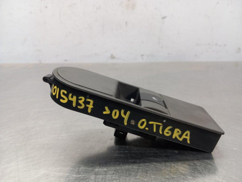  MANDO ELEVALUNAS DELANTERO DERECHO OPEL TIGRA TWIN TOP 