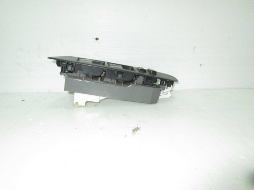  MANDO ELEVALUNAS DELANTERO IZQUIERDO TOYOTA AURIS (E15) 