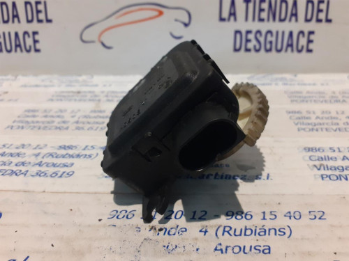  MOTOR APERTURA TRAMPILLAS CLIMATIZADOR 